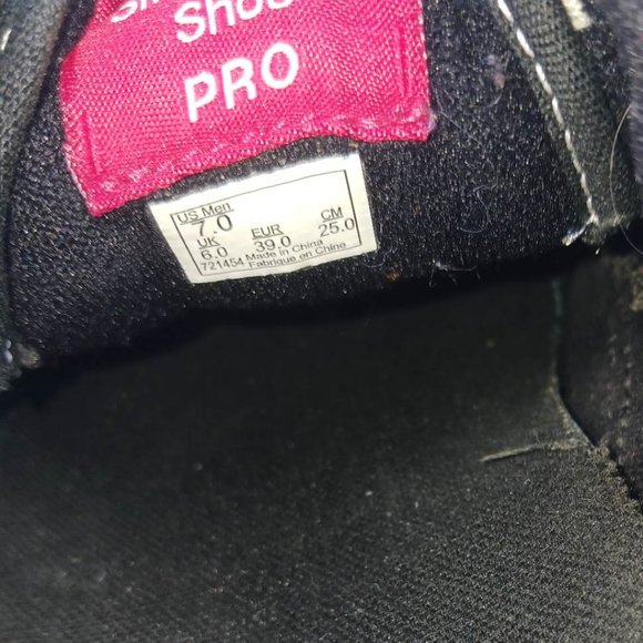 Vans Men's Size 7 Black White Skater Board Shoes - Picture 6 of 9